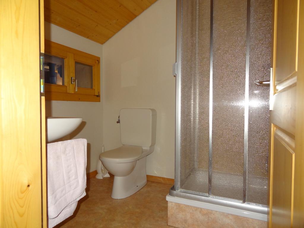 Helvetia Bed & Breakfast Troistorrents Bagian luar foto